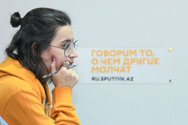 Встреча представителей азербайджанских СМИ с ведущими медиаменеджерами России в рамках образовательного проекта SputnikPro - Sputnik Азербайджан