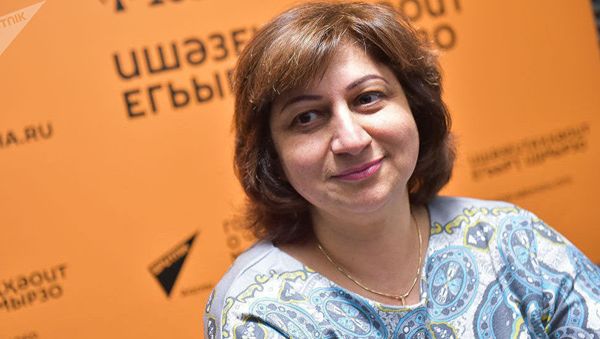 Психолог Анжела Ладария - Sputnik Азербайджан