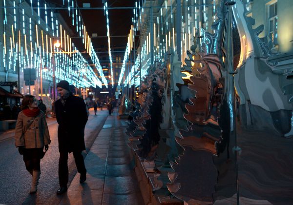 Небо в звездах: фантастическое преображение Москвы на Новый год - Sputnik Азербайджан