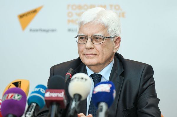 Осторожный оптимизм: Михаил Бочарников о карабахском конфликте - Sputnik Азербайджан