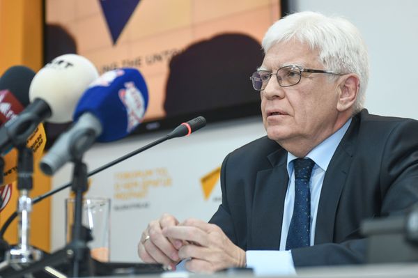 Основу отношений Азербайджана и России составляет взаимопонимание - Михаил Бочарников - Sputnik Азербайджан