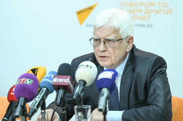 Посол Российской Федерации в Азербайджанской Республике Бочарников Михаил - Sputnik Азербайджан