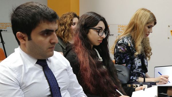 Дипломат анонсировал проведение АРМИ-2019 в Азербайджане - Sputnik Азербайджан