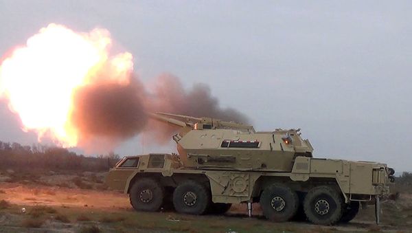 Проведены практические стрельбы из самоходных артиллерийских установок DANA - Sputnik Азербайджан