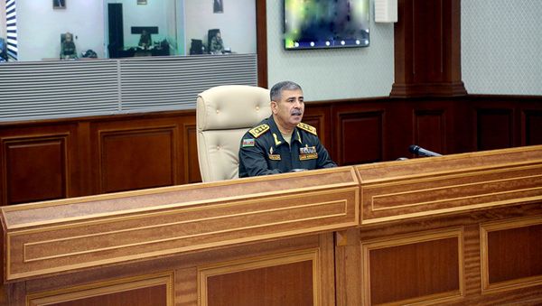 На Центральном командном пункте под руководством Закира Гасанова состоялось служебное совещание - Sputnik Азербайджан
