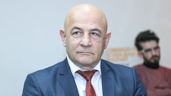 Политолог Надир Шафиев - Sputnik Азербайджан