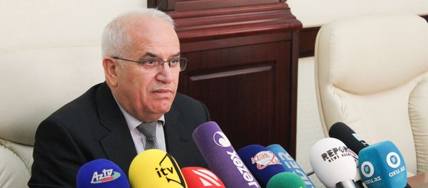 Səhiyyə Nazirliyinin baş epidemioloqu İbadulla Ağayev - Sputnik Азербайджан