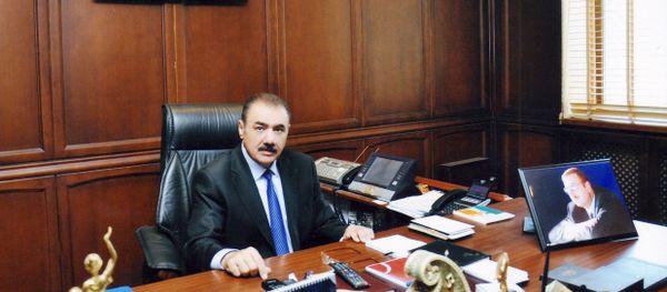 Arif Alışanov, Azərbaycan Televiziya və Radio Verilişləri Qapalı Səhmdar Cəmiyyətinin sədri - Sputnik Азербайджан