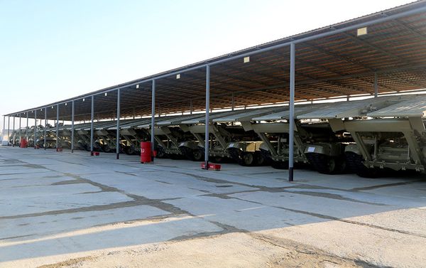 Министр обороны Азербайджана Закир Гасанов принял участие в открытии новых военных объектов - Sputnik Азербайджан