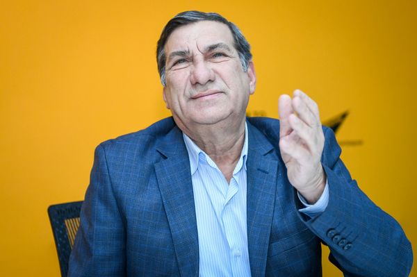 Ариф Гулиев рассказал то, о чем молчат другие: нужно вовремя ценить актеров - Sputnik Азербайджан