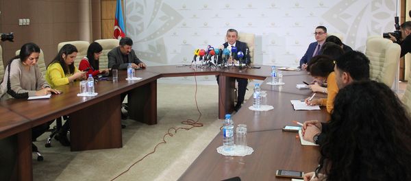 “İşsizin DOSTu” proqramının cari ilin əvvəlindən icrası - Sputnik Азербайджан
