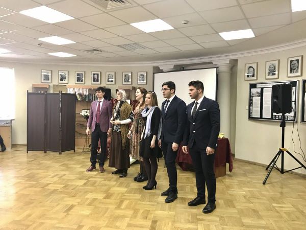 В меня вместятся оба мира, или Как Серафим с Надыма мечтает об Азербайджане - Sputnik Азербайджан