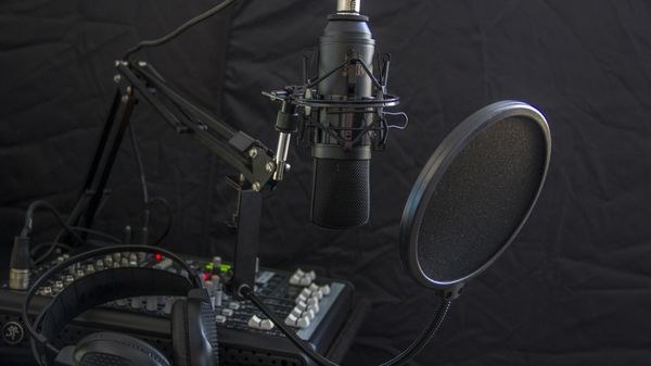 Радио студия - Sputnik Азербайджан