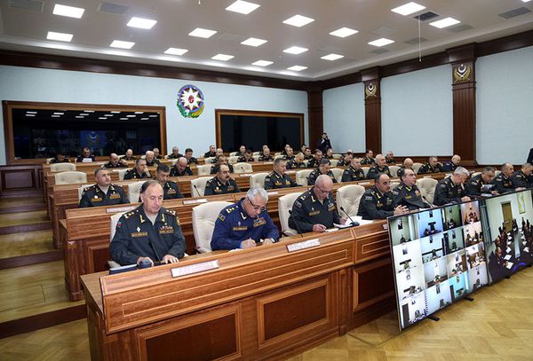 Закир Гасанов поставил требования перед командирами подразделений ВС Азербайджана - Sputnik Азербайджан