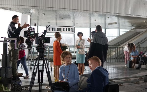 Представлены первые фотографии со съемок сериала «Магомаев», посвящённом легендарному азербайджанскому исполнителю, народному артисту СССР Муслиму Магомаеву, который будет представлен на российском Первом канале - Sputnik Азербайджан