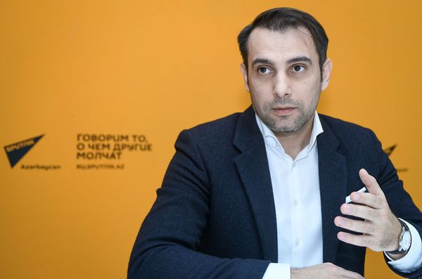 У нас людей интересует только их будущее - азербайджанский Дэвид Копперфильд - Sputnik Азербайджан