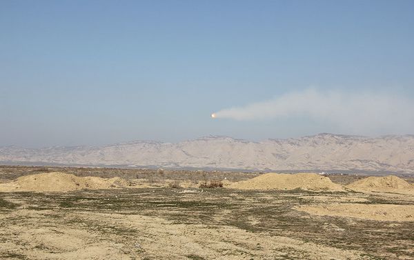 Подразделения ПВО провели учения с боевой стрельбой - Sputnik Азербайджан