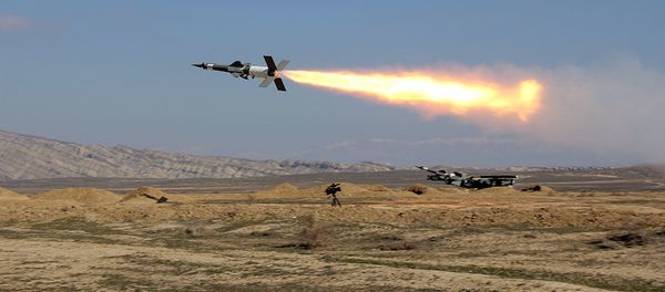Подразделения ПВО провели учения с боевой стрельбой - Sputnik Азербайджан