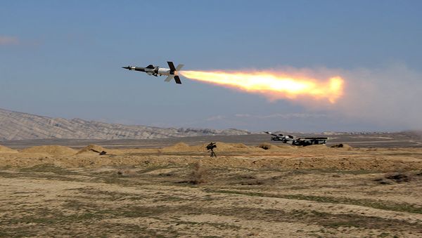 Подразделения ПВО провели учения с боевой стрельбой - Sputnik Азербайджан