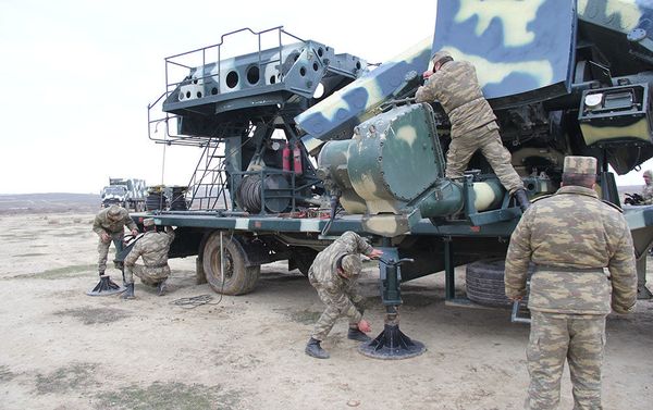 Подразделения ПВО провели учения с боевой стрельбой - Sputnik Азербайджан