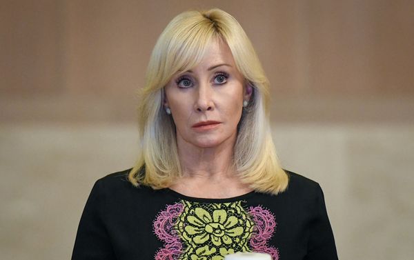 Конференция Построение общего будущего, поиск общего прошлого и развитие общего настоящего - Оксана Пушкина - Sputnik Азербайджан