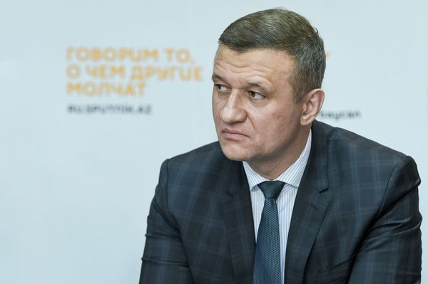 Савельев Дмитрий Иванович - первый заместитель председателя комитета Госдумы РФ по безопасности и противодействию коррупции - Sputnik Азербайджан