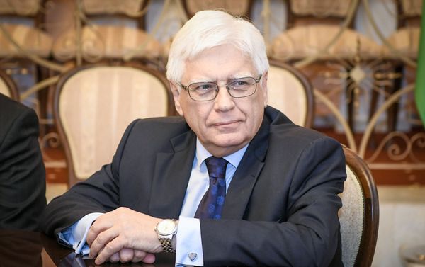 Встреча посла РФ Михаила Бочарникова со студентами БСУ - Sputnik Азербайджан