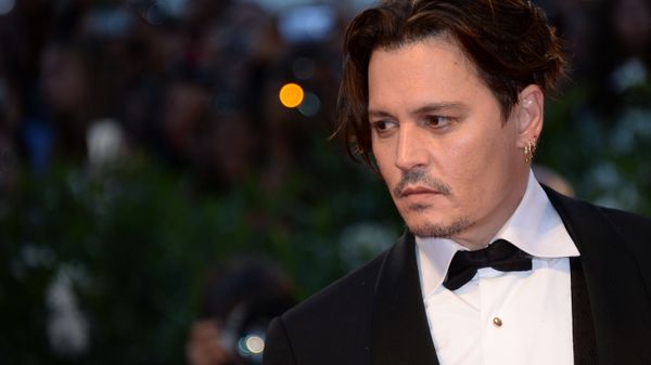 Актёр Джонни Депп на премьере фильма Девушка из Дании в рамках 72-го Венецианского международного кинофестиваля - Sputnik Азербайджан