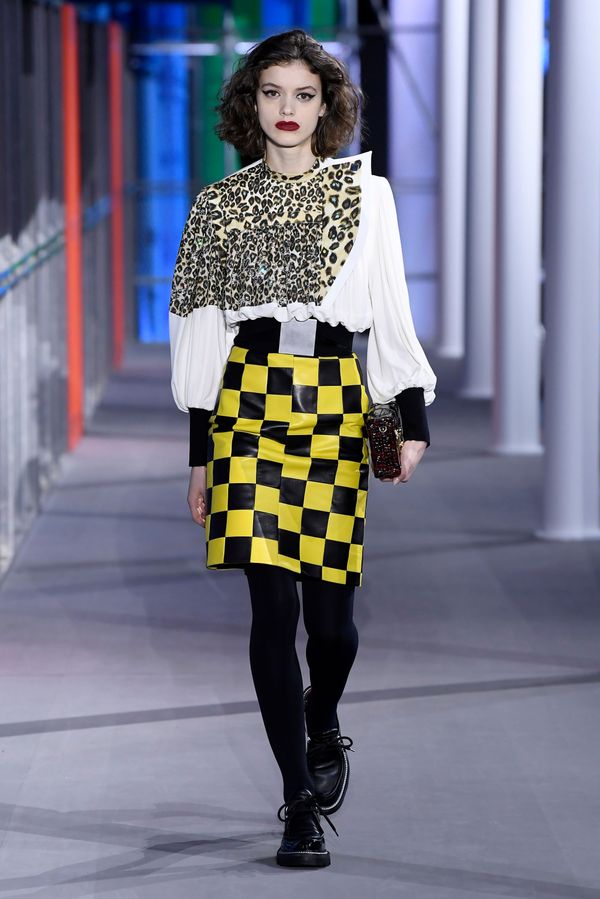 Показ Louis Vuitton осень-зима 2019 - Sputnik Азербайджан