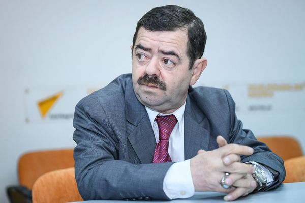 Заслуженный артист Азербайджана Натиг Фарзалиев - Sputnik Азербайджан