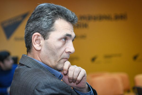 Журналист– театровед Сабухи Рагимли - Sputnik Азербайджан