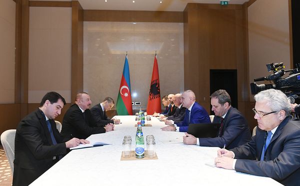 Президент Алиев принял гостей Глобального Бакинского форума - Sputnik Азербайджан