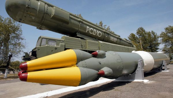 Ракетный комплекс средней дальности РСД-10 ПИОНЕР (по терминологии НАТО - SS-20) - Sputnik Азербайджан
