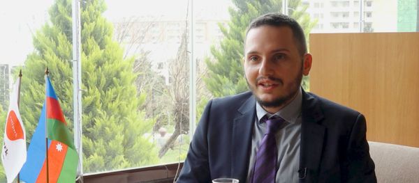 Могу жениться на мусульманке: гость из Греции делится впечатлениями о Баку - Sputnik Азербайджан