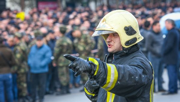 Пожар в торговом центре Диглас - Sputnik Азербайджан