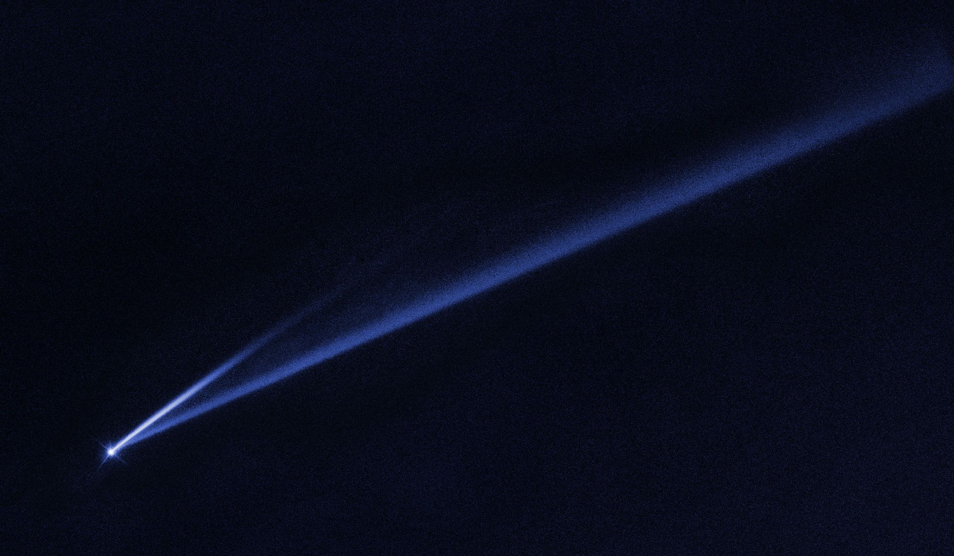 Постепенное самоуничтожение астероида - Sputnik Азербайджан, 1920, 05.04.2024