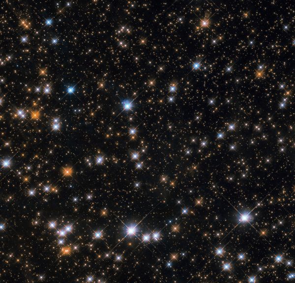 Messier 11 - рассеянное звездное скопление в созвездии Щита - Sputnik Азербайджан