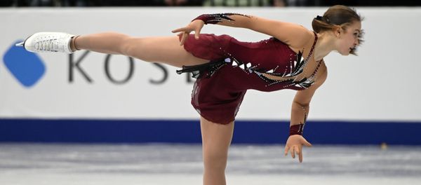 Екатерина Рябова (Азербайджан) выступает в произвольной программе женского одиночного катания на чемпионате Европы по фигурному катанию в Минске - Sputnik Азербайджан