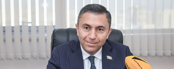 депутат Милли Меджлиса Таир Миркишили - Sputnik Азербайджан