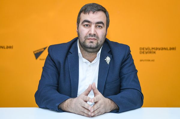 Стараюсь больше не шутить с людьми - психолог - Sputnik Азербайджан