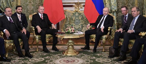 Президент РФ Владимир Путин и президент Турции Реджеп Тайип Эрдоган во время встречи - Sputnik Азербайджан