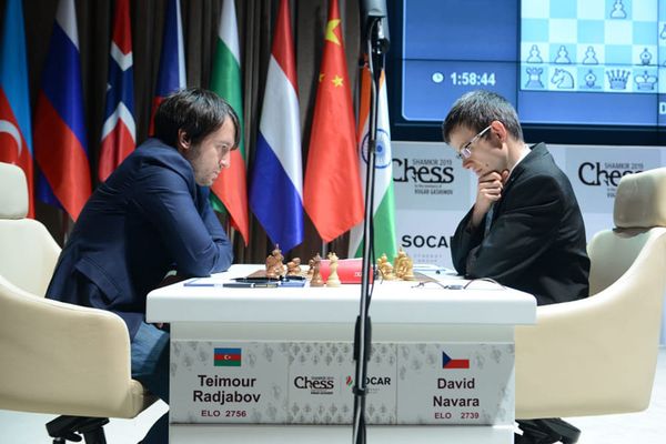 Магнус Карлсен полностью доминирует в Шамкире: позади победный девятый тур - Sputnik Азербайджан