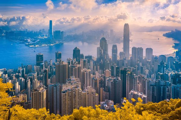 Снимок из серии Hong Kong: The Golden City фотографа Tran Minh Dung, занявший второе место в категории Photo Essay конкурса инфракрасной фотографии Life in Another Light - Sputnik Азербайджан