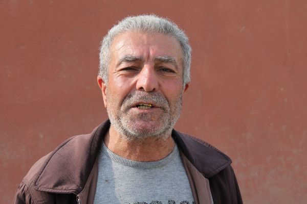 Готовились к свадьбе - оказались на улице: на Абшероне снесли дом, где жила большая семья - Sputnik Азербайджан