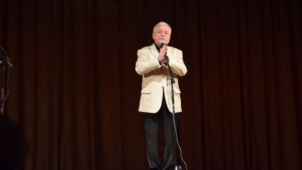 Народный артист Сергей Никоненко - Sputnik Азербайджан