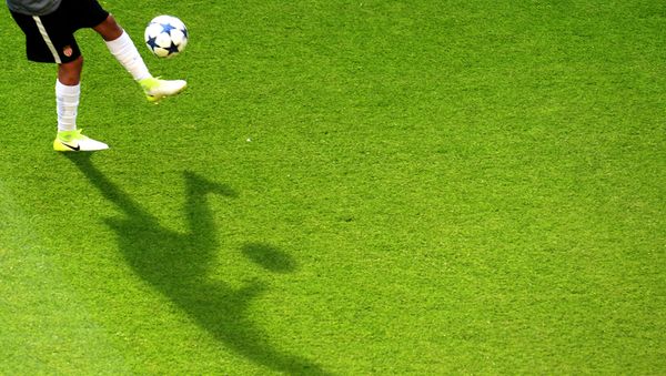 Futbolçunun kölgəsi - Sputnik Азербайджан