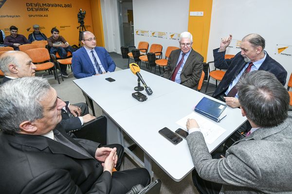 60-ое заседание клуба политологов Южный Кавказ посвященное будущему отношений Азербайджан-Израиль в свете выборов в Кнессет - Sputnik Азербайджан