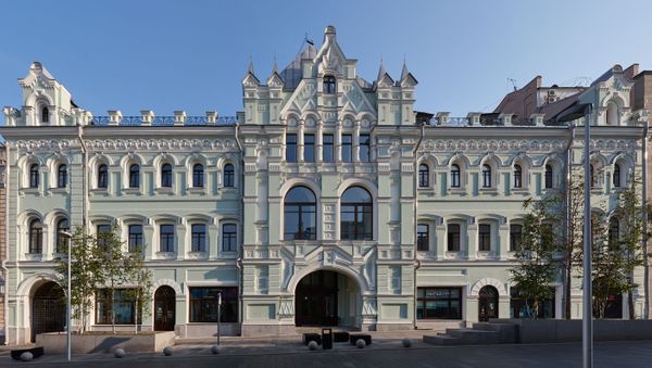 Дом на Кузнецком Мосту, отданный бренду Lalique - Sputnik Азербайджан