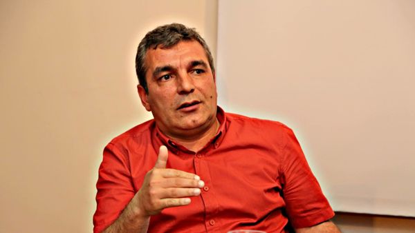 İqtisadçı-ekspert Natiq Cəfərli  - Sputnik Азербайджан