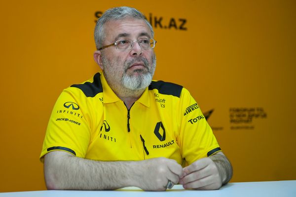 Азербайджанский комментатор F-1: многие болельщики не могут приехать в Баку - Sputnik Азербайджан